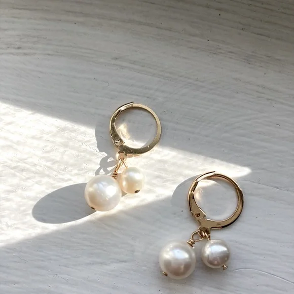 Pearl earrings- Fresh water pearls - Picture 2 of 5
